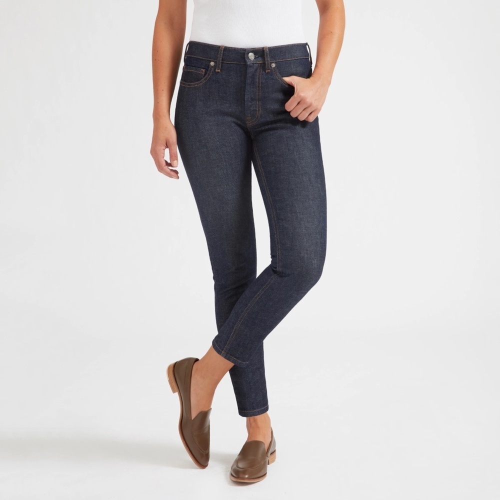 Everlane Womens Mid-Rise Dark Wash Jeans